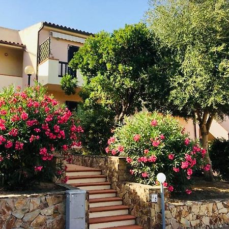Ferienwohnung Le Residenze Itaca Porto Pozzo Exterior foto
