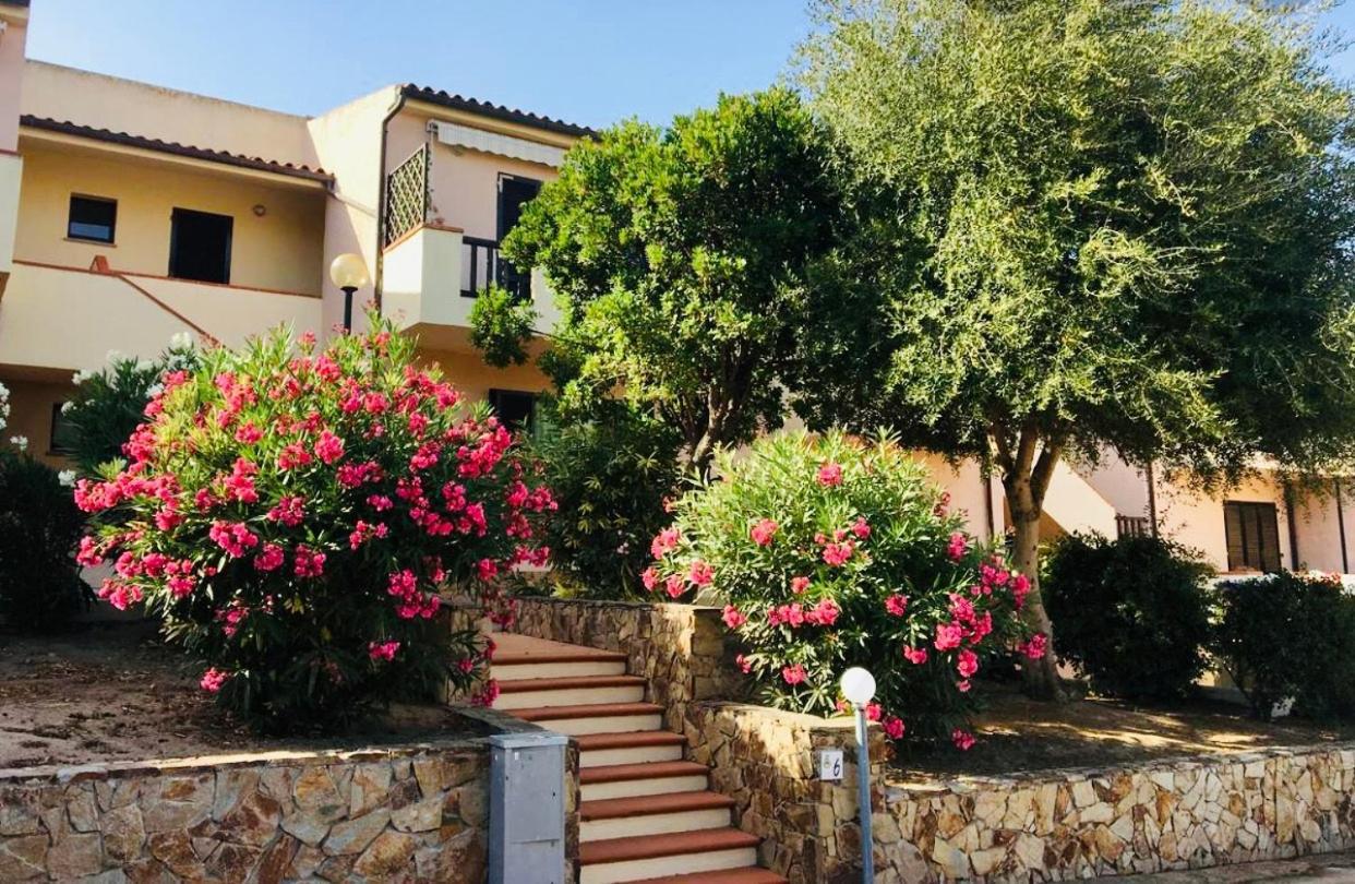 Ferienwohnung Le Residenze Itaca Porto Pozzo Exterior foto